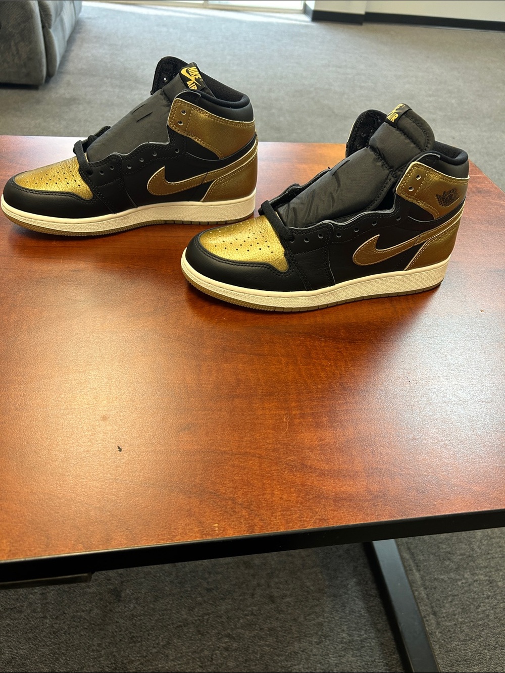 Air Jordan 1 High